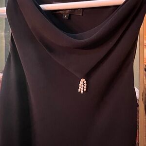 Used Donna Ricco Elegant Black sleeveless dress- size 6
